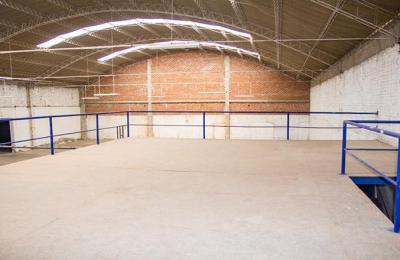 VENTA DE GRAN ALMACÉN EN CHICLAYO